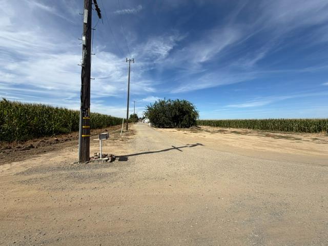 30292 Taglio Road Gustine, CA 95322 - Photo 5 of 7 Gallery Image 5