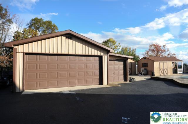 3511 Timber Lane Slatington, PA 18080 - Photo 10 of 27 a view of a house with a backyard