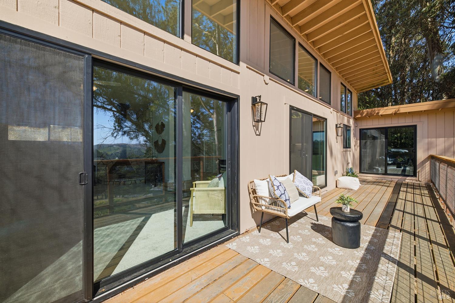 2455 Bloomfield Road Sebastopol, CA 95472 - Photo 49 of 71 Gallery Image 49