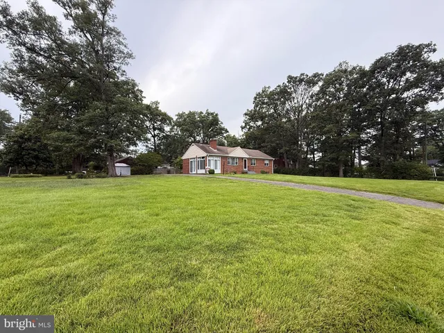 $2,799 | 7120 Constantine Avenue, Springfield, VA 22150