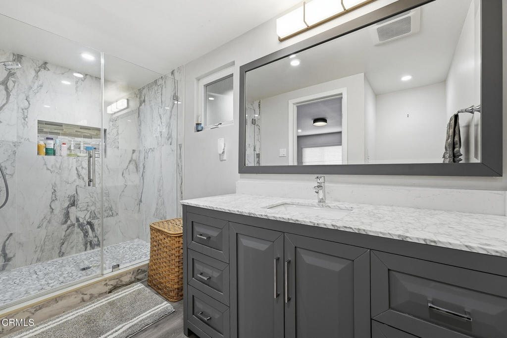 357 Oakcliff Road Monrovia, CA 91016 - Photo 7 of 14 07 - Oakcliff (357)