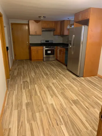 $1,300 | 4221 South Mozart Street, Unit G, Chicago, IL 60632
