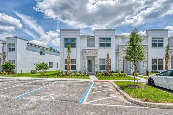 $424,990 | 17444 Hidden Forest Drive, Clermont, FL 34714