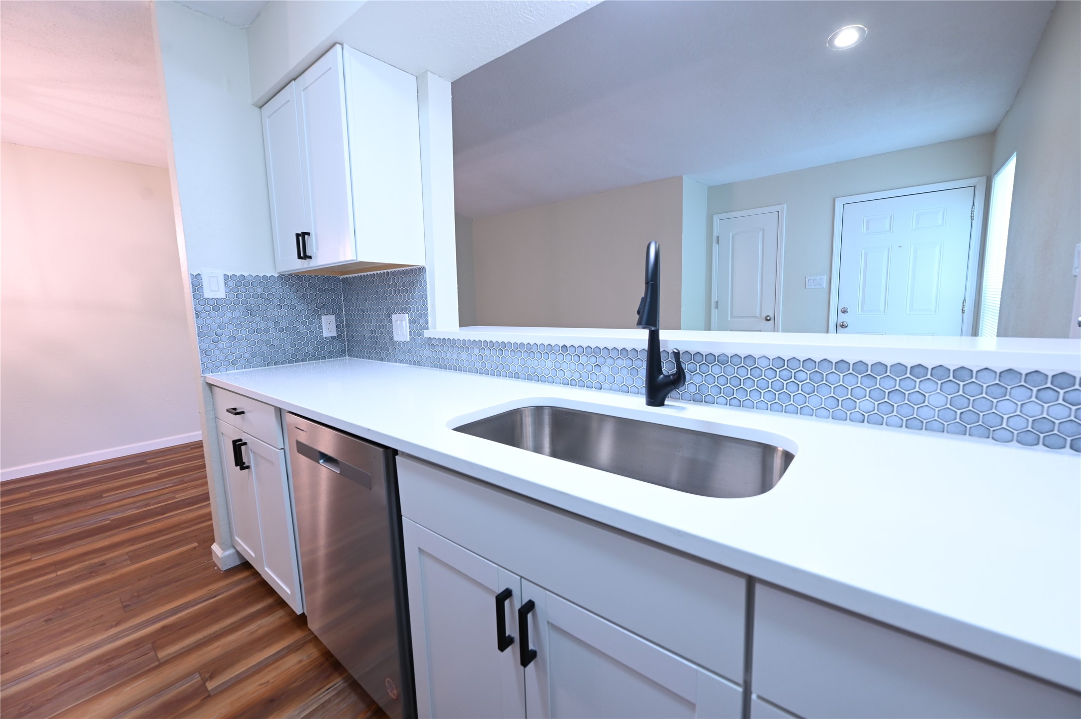 5005 Table Top Trail, Unit A Austin, TX 78744 - Photo 3 of 14