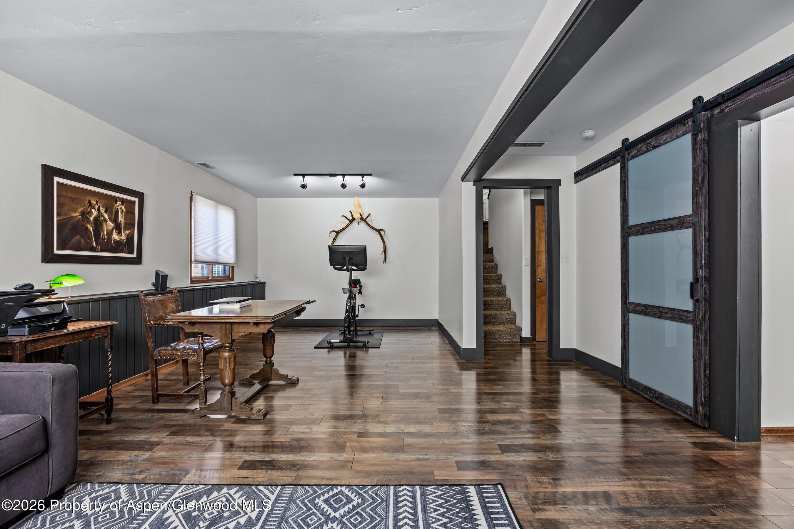 212 Safflower Court New Castle, CO 81647 - Photo 18 of 27 a view of a living room
