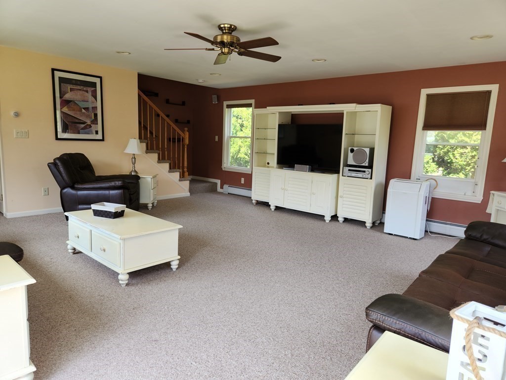 7 Ridgecrest Avenue Fairhaven, MA 02719 - Photo 10 of 27