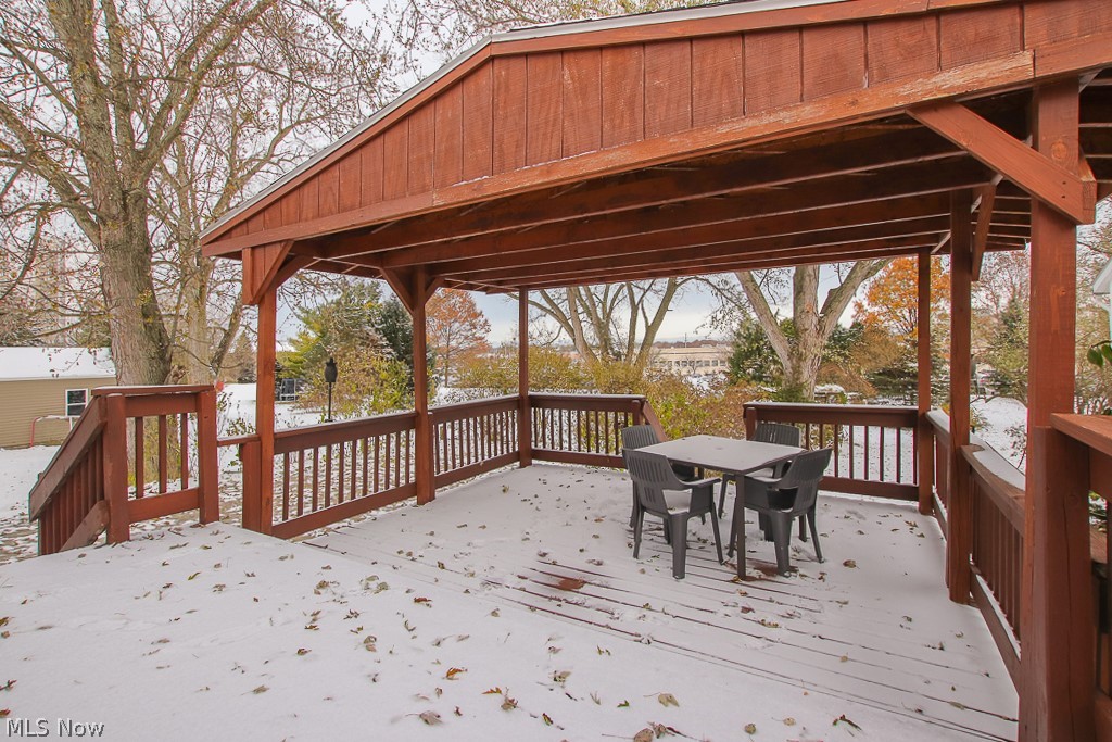 25846 Kennedy Ridge Road North Olmsted, OH 44070 - Photo 4 of 35 Gallery Image 4