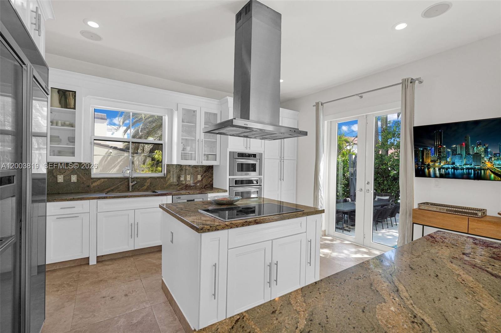 2143 North Bay Road Miami Beach, FL 33140 - Photo 33 of 77
