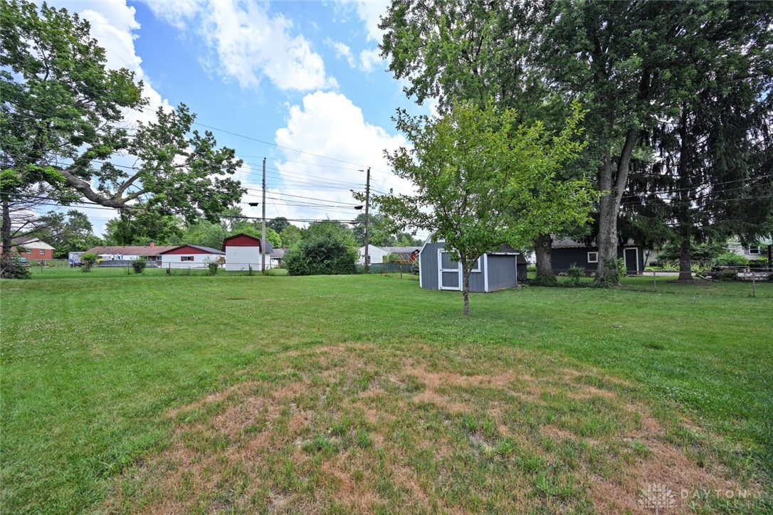 2908 Blackhawk Road Kettering, OH 45420 - Photo 34 of 41