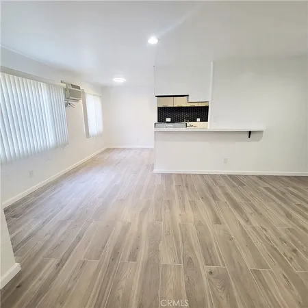 $2,495 | 3901 Green Avenue, Los Alamitos, CA 90720