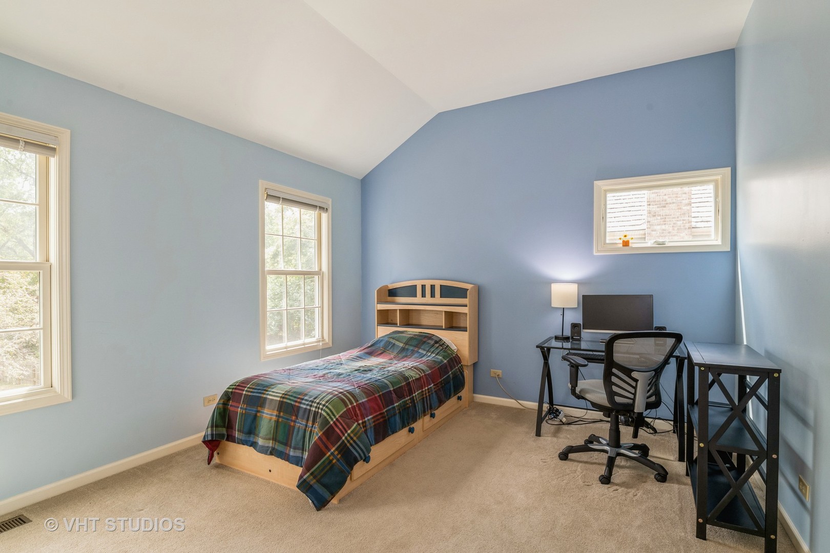 463 Cross Road Gurnee, IL 60031 - Photo 14 of 23