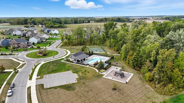 $1,975,000 | 5130 Melbourne Place, Zionsville, IN 46077