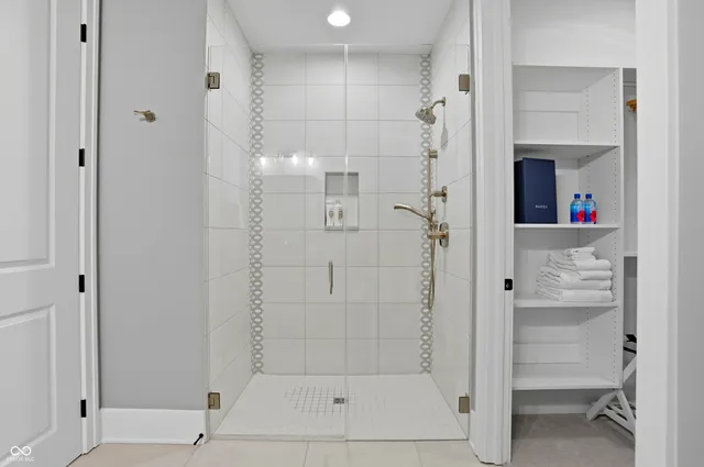 $1,975,000 | 5130 Melbourne Place, Zionsville, IN 46077