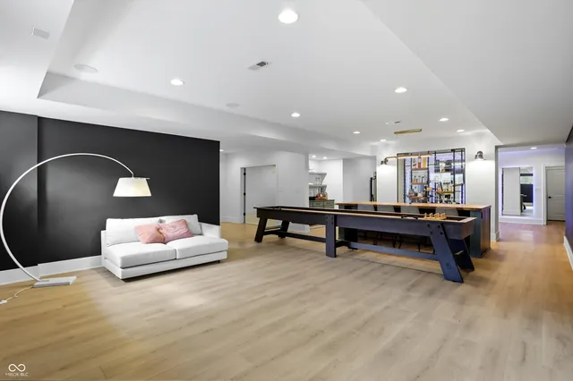 $1,975,000 | 5130 Melbourne Place, Zionsville, IN 46077