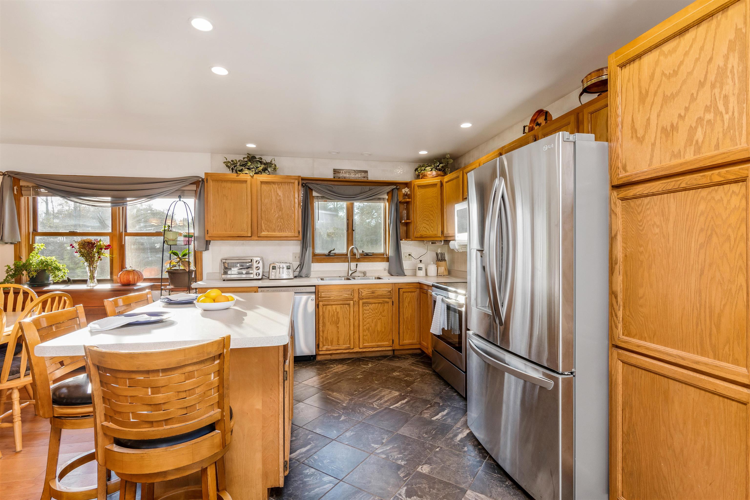 370 Nichols Road Fairfax, VT 05454 - Photo 6 of 29