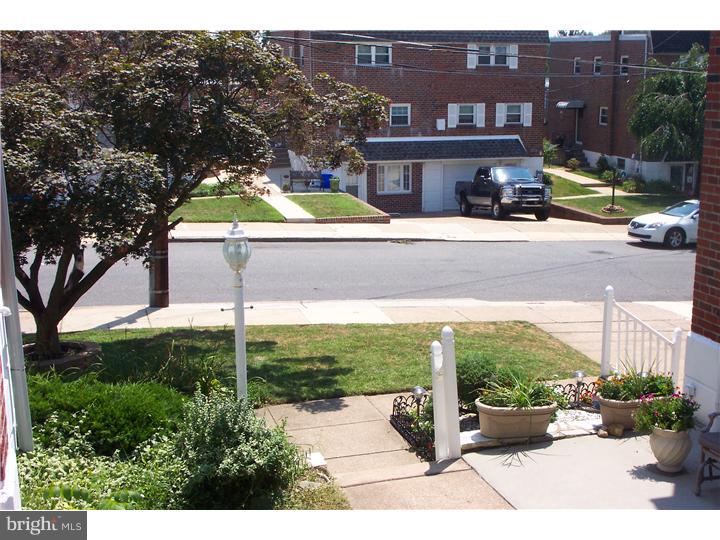 114 Ridgefield Road Philadelphia, PA 19154 - Photo 4 of 18 View from Front Door