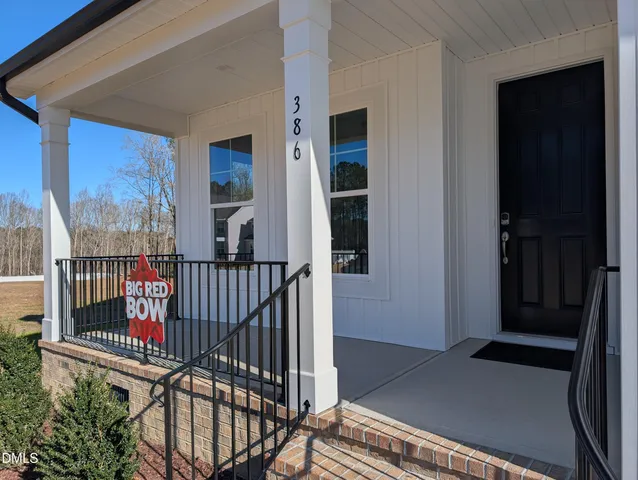 $689,900 | 386 Rising Star Drive, Clayton, NC 27520