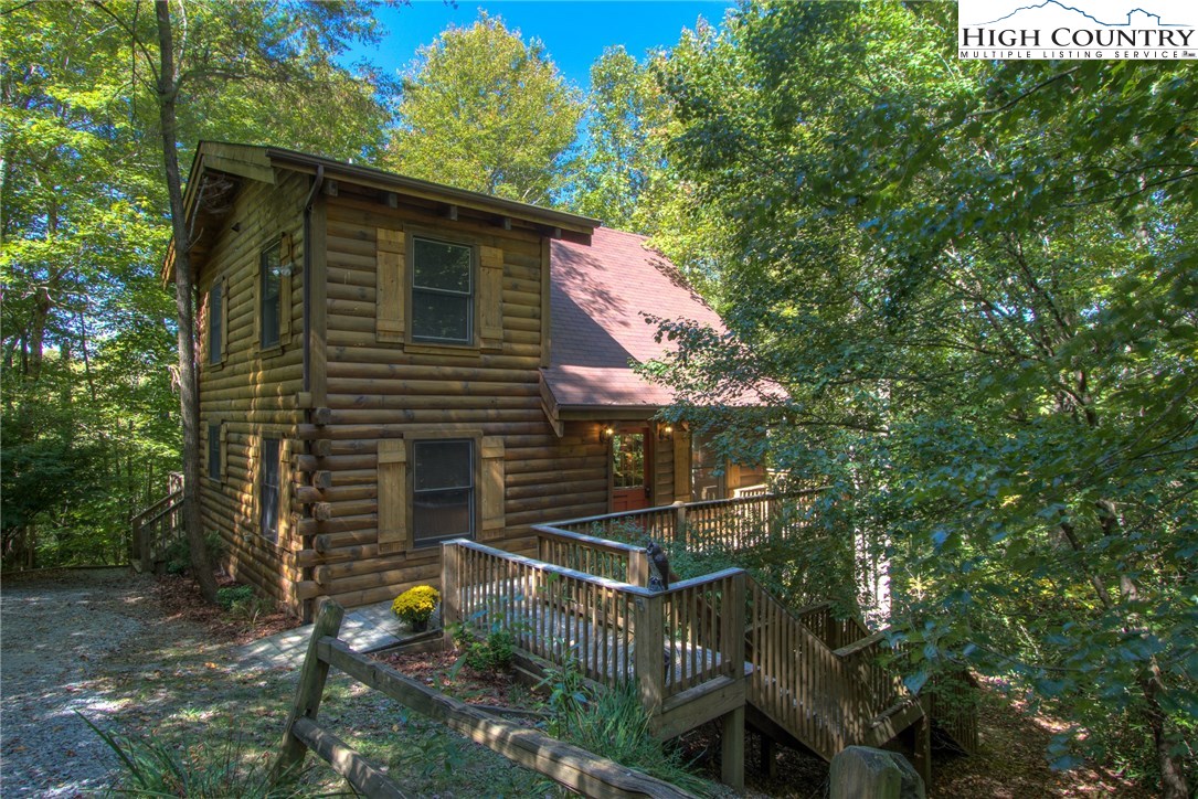 592 Fox Den Road Blowing Rock, NC 28605 - Photo 1 of 31 Gallery Image 1