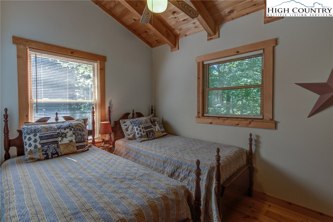 592 Fox Den Road Blowing Rock, NC 28605 - Photo 20 of 31 Gallery Image 20