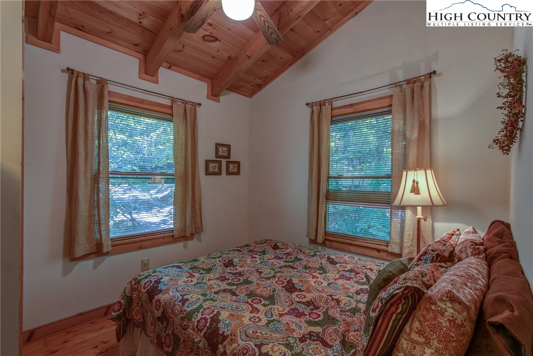 592 Fox Den Road Blowing Rock, NC 28605 - Photo 22 of 31 Gallery Image 22