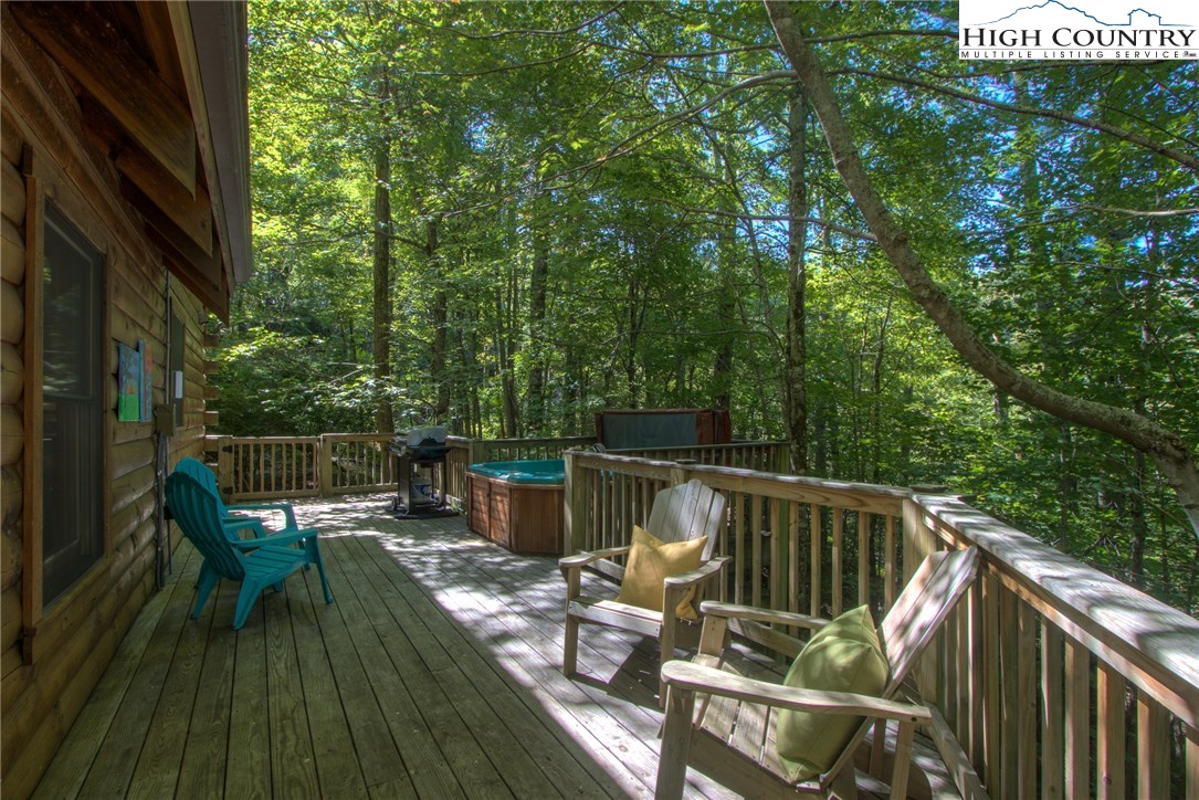 592 Fox Den Road Blowing Rock, NC 28605 - Photo 30 of 31 Gallery Image 30