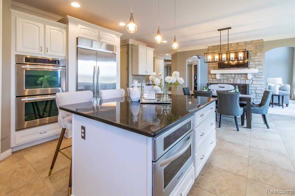 1444 Traceky Rochester Hills, MI 48306 - Photo 19 of 65