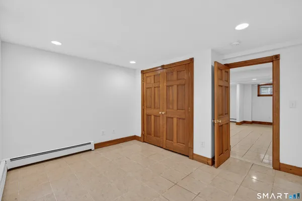 an empty room with closet
