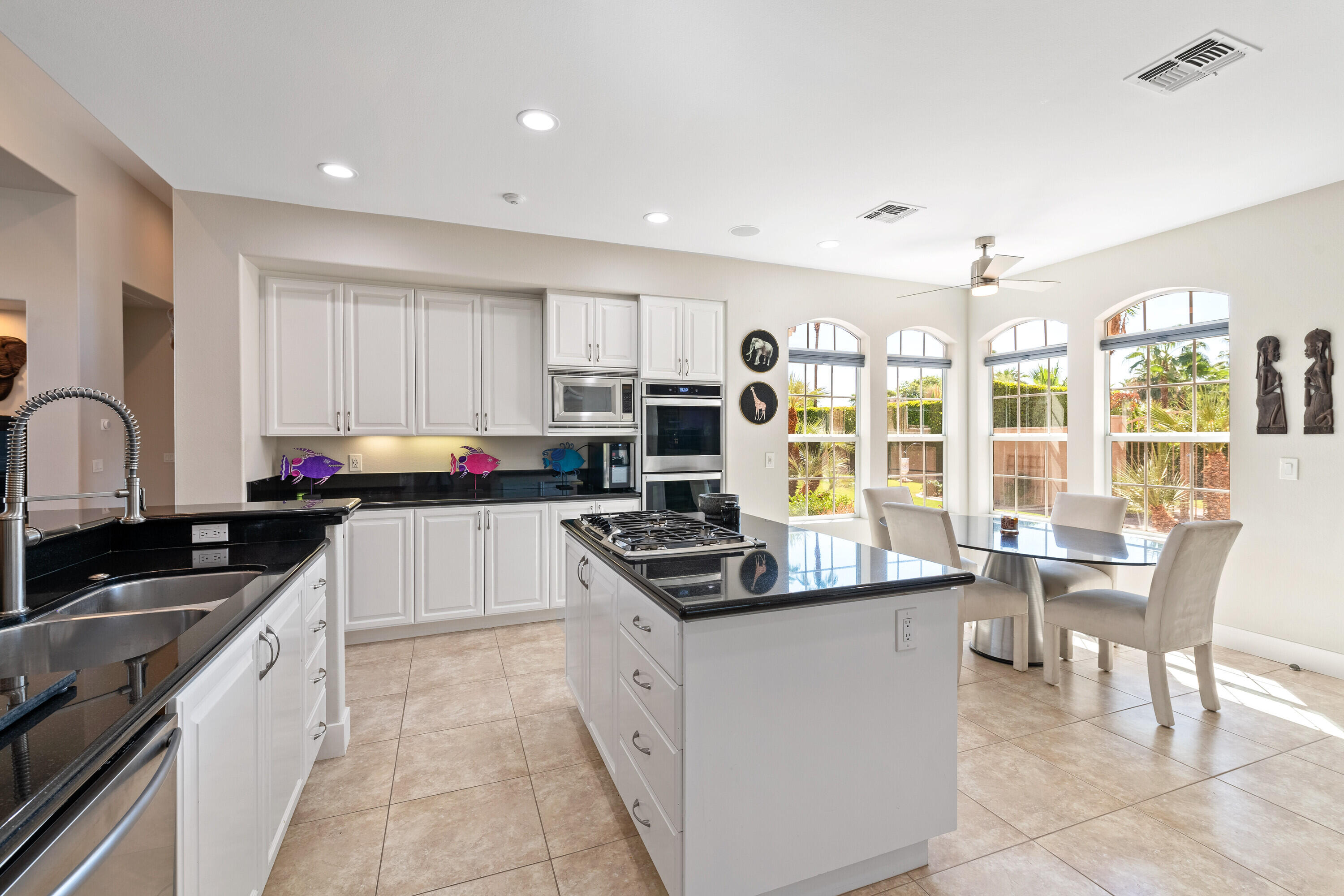 1 Varsity Circle Rancho Mirage, CA 92270 - Photo 12 of 50 Recently Laminated Cabinetry