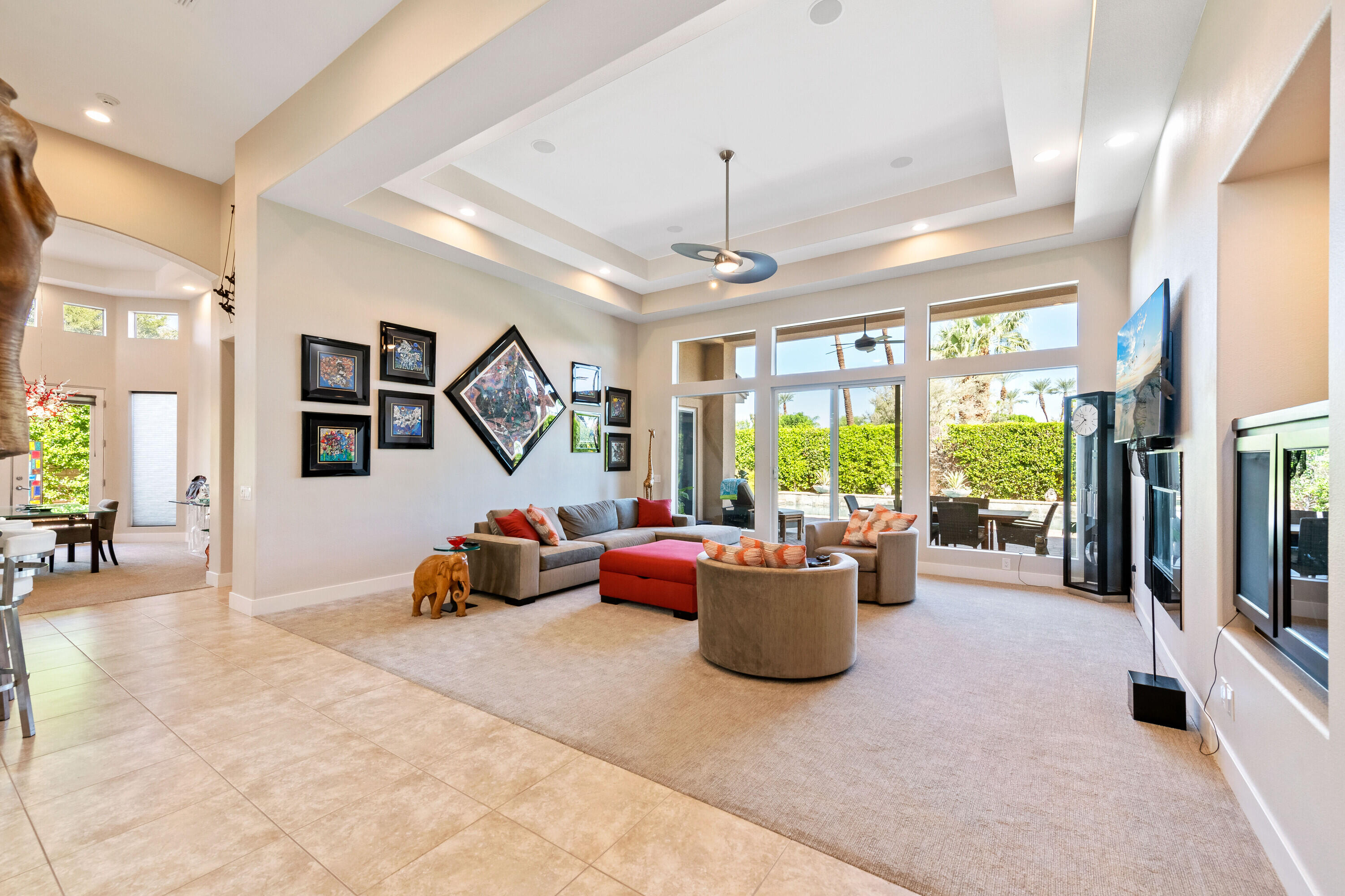 1 Varsity Circle Rancho Mirage, CA 92270 - Photo 7 of 50 Light filled interior