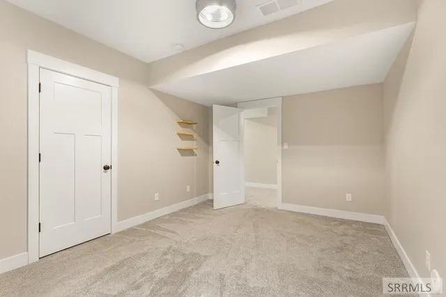 $795,000 | 5561 Jolyn Way, Idaho Falls, ID 83404