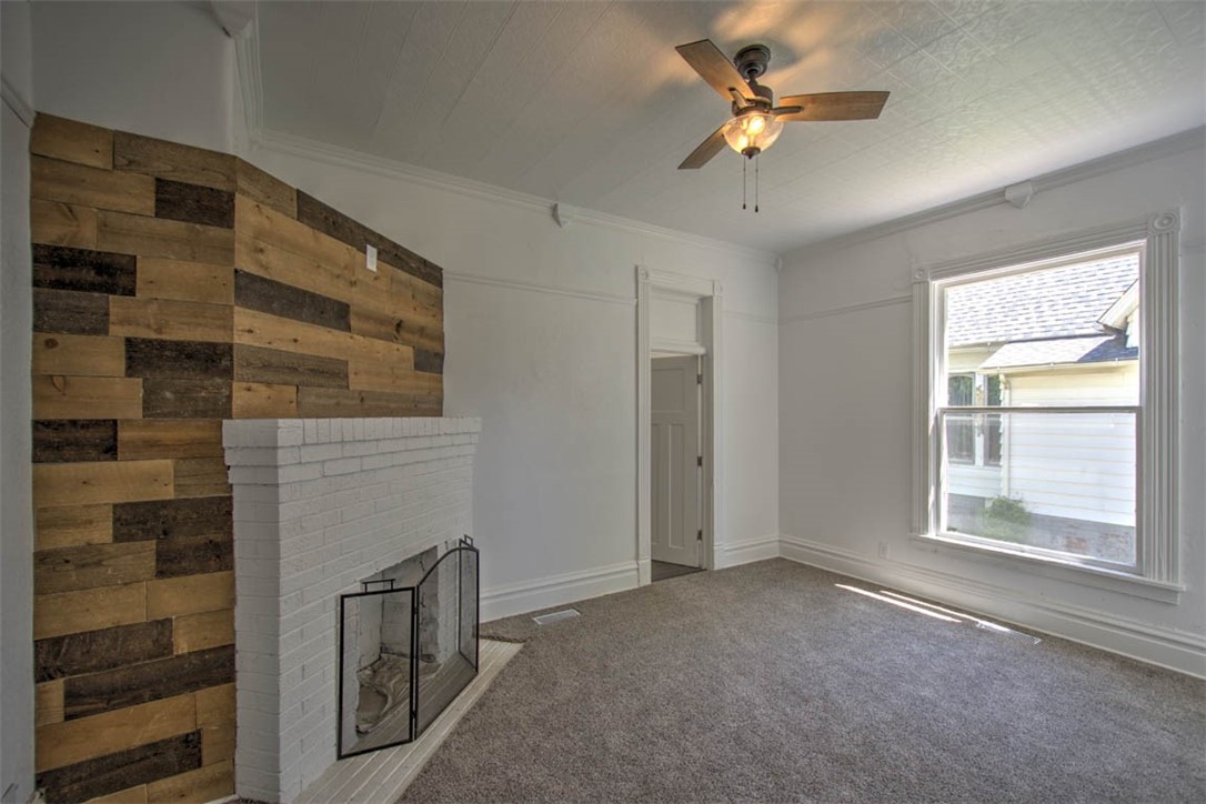 840 West William Street Decatur, IL 62522 - Photo 7 of 35