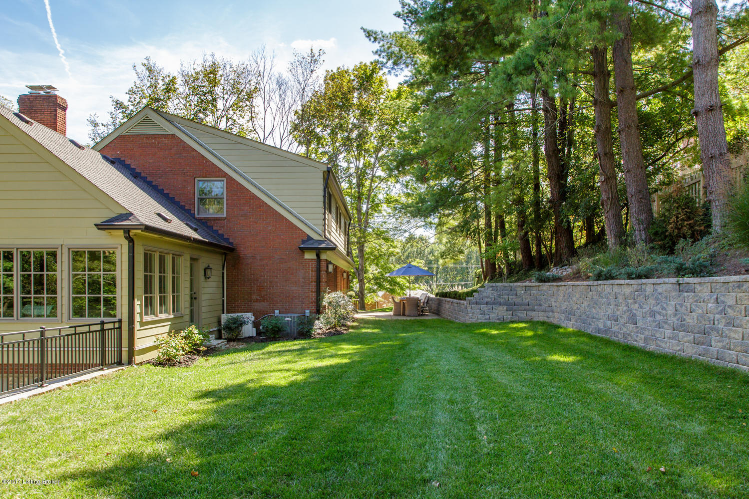2430 Woodside Road Louisville, KY 40207 - Photo 47 of 54 Backyard