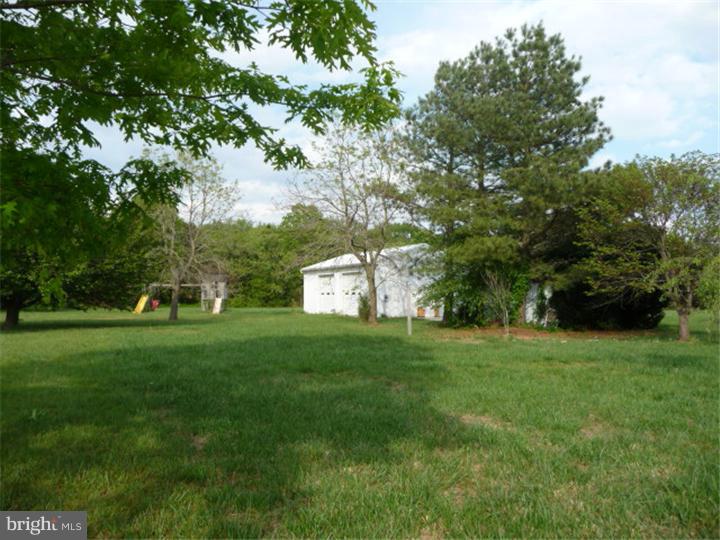 2266 Halltown Road Hartly, DE 19953 - Photo 4 of 25 Barn