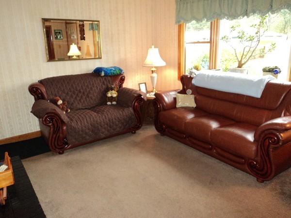 52 William Road Holbrook, MA 02343 - Photo 3 of 11 Gallery Image 3