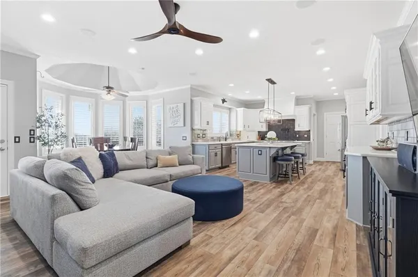 $1,700,000 | 10777 West 179th Terrace, Overland Park, KS 66013