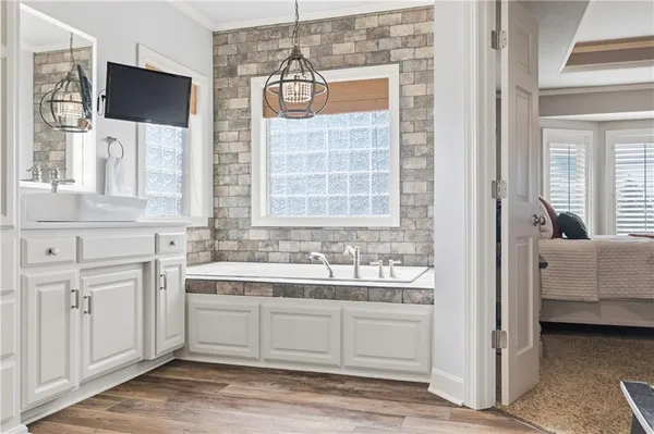 $1,700,000 | 10777 West 179th Terrace, Overland Park, KS 66013