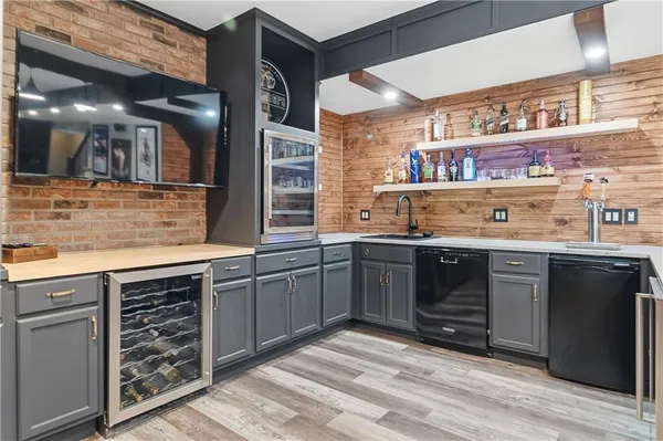 $1,700,000 | 10777 West 179th Terrace, Overland Park, KS 66013