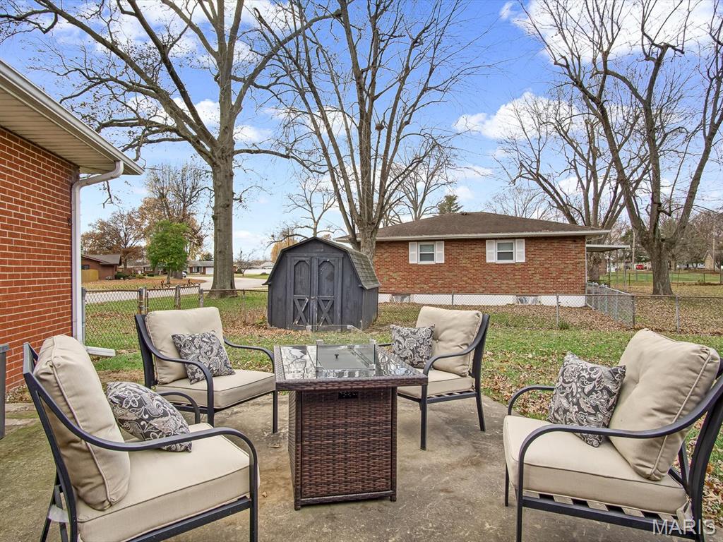 8 Terrace Lane Granite City, IL 62040 - Photo 25 of 27