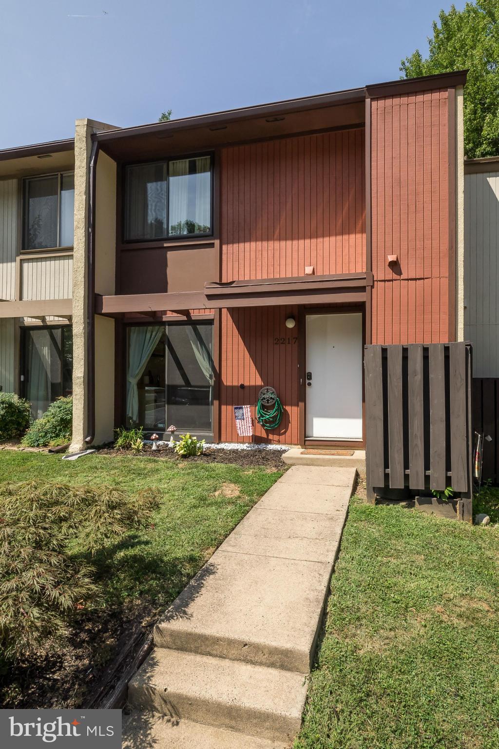2217 Cartwright Place Reston, VA 20191 - Photo 1 of 24 Exterior (Front)