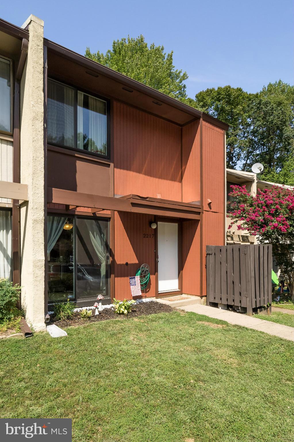 2217 Cartwright Place Reston, VA 20191 - Photo 2 of 24 Exterior (Rear)