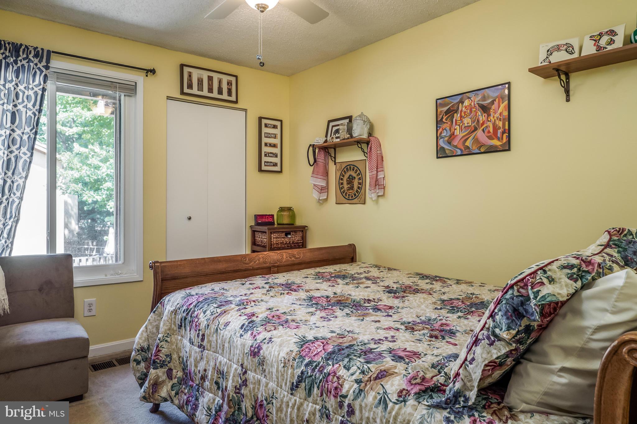 2217 Cartwright Place Reston, VA 20191 - Photo 22 of 24 Bedroom (Master)