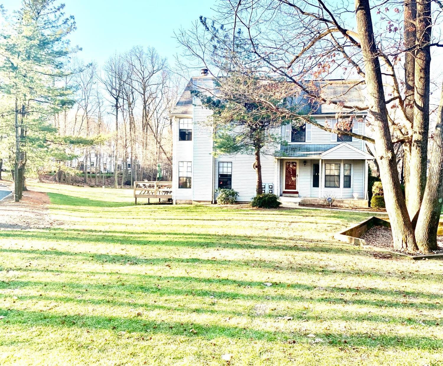 1001 Timber Oaks Road, Unit 1001 Edison, NJ 08820 - Photo 2 of 25 a view of a house with a swimming pool