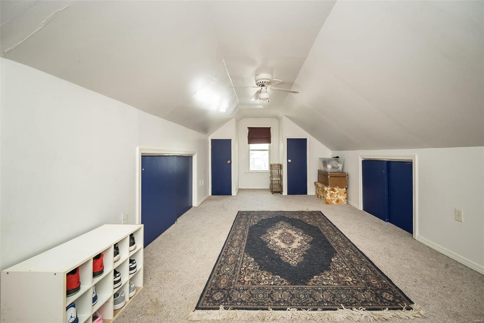 8917 Shawnee Lane St. Louis, MO 63114 - Photo 19 of 24