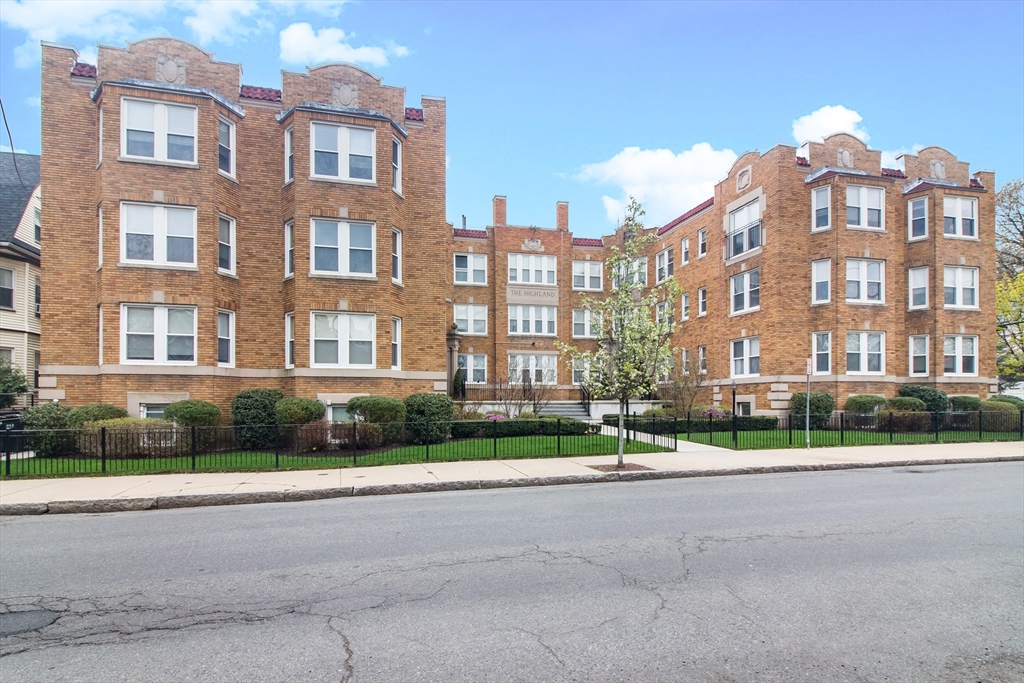 170 Maple Street, Unit 110 Malden, MA 02148 - Photo 23 of 23 a view of a building with a street