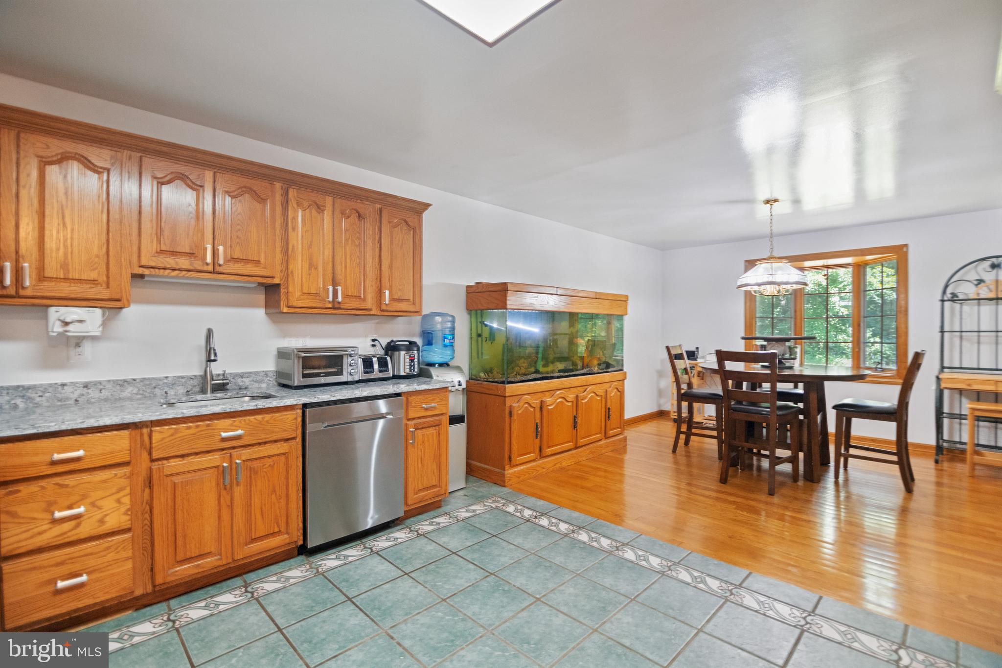 4095 Roop Road Mount Airy, MD 21771 - Photo 12 of 47