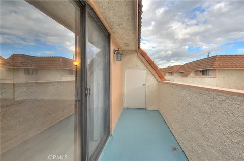 $808,000 | 209 South Chandler Avenue, Unit B, Monterey Park, CA 91754