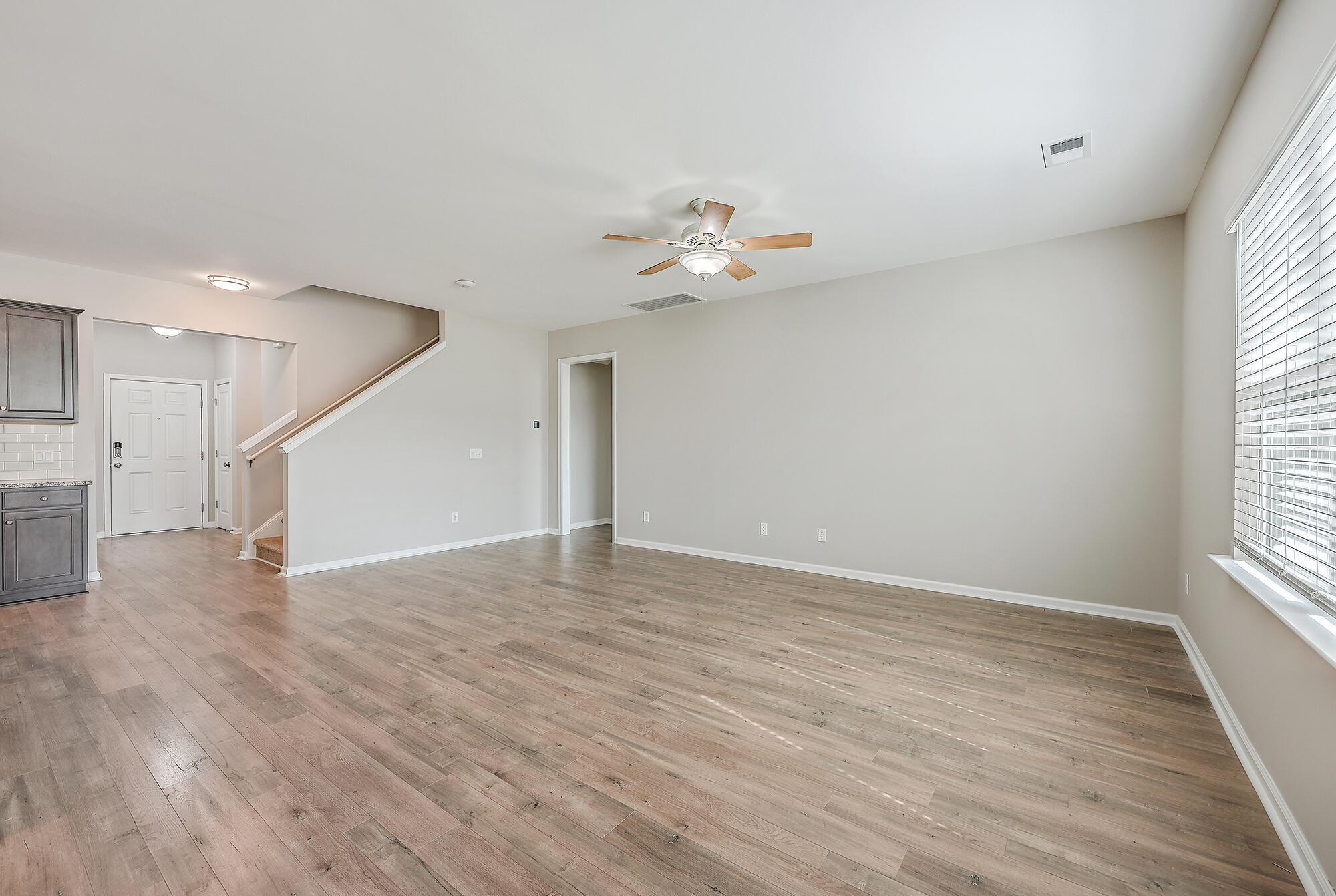 159 Hayworth Road Summerville, SC 29486 - Photo 10 of 33 ZYN_9987_88_89_90_91_92_93
