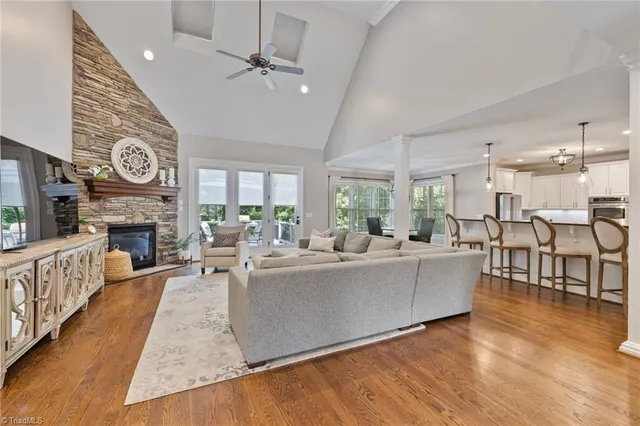 $1,025,000 | 2849 St Giles Court, High Point, NC 27262