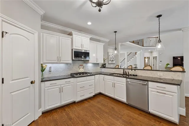 $1,025,000 | 2849 St Giles Court, High Point, NC 27262