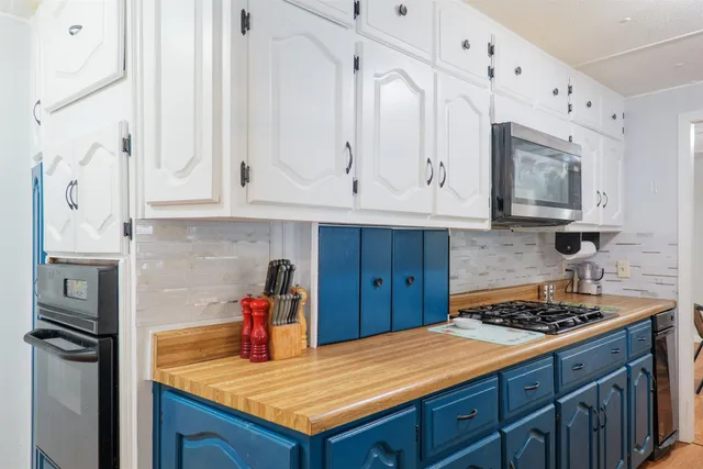 $335,000 | 529 Northeast Evergreen Avenue, Pinetta, FL 32350